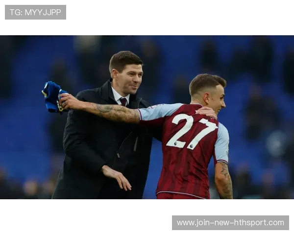 塞维利亚—路易斯·穆里尔头球制胜